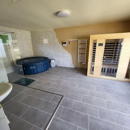 公寓 White Luxury Cottage- Matrai Vadaszhaz 4