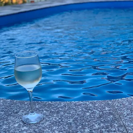 Apartamento White Luxury Cottage- Mátrai Vadászház 4 *