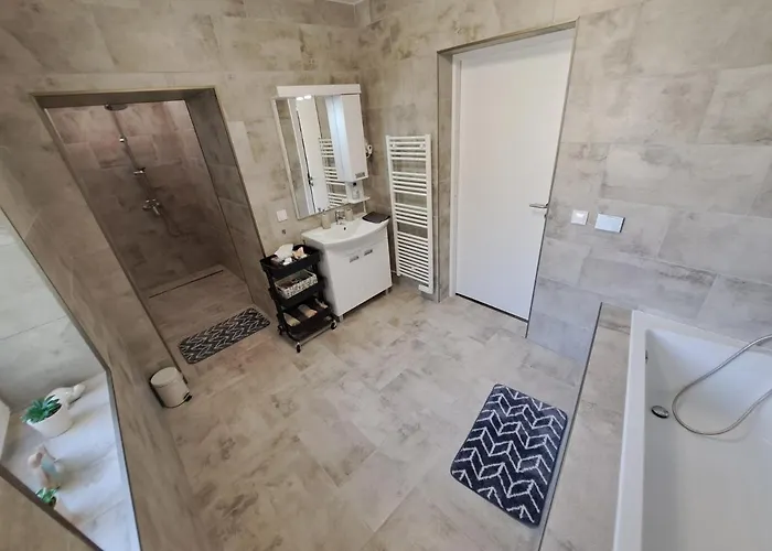 Apartament White Luxury Cottage- Matrai Vadaszhaz 4 *