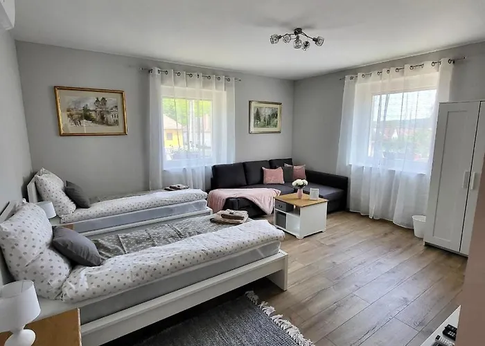 White Luxury Cottage- Matrai Vadaszhaz 4 *